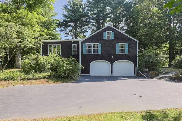 Foxboro, MA 02035,51 Granite St