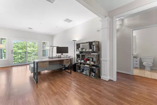 Andover, MA 01810,170 Haverhill St #133