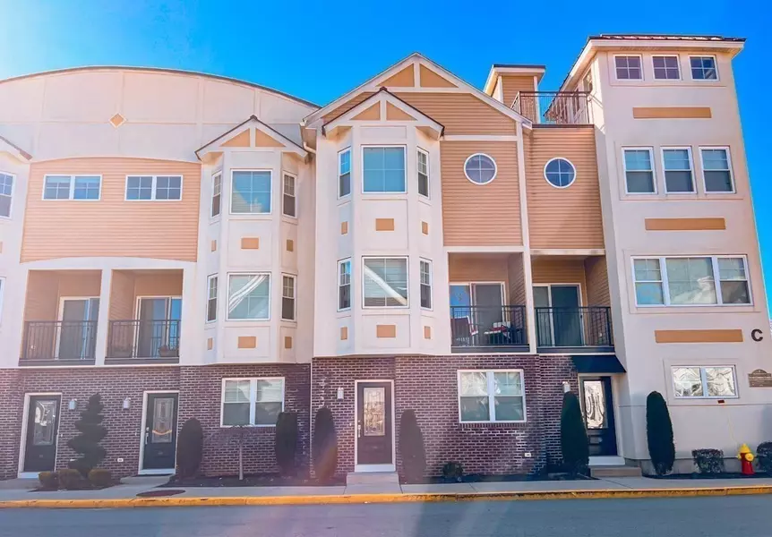 2 N Main St #C105, Mansfield, MA 02048
