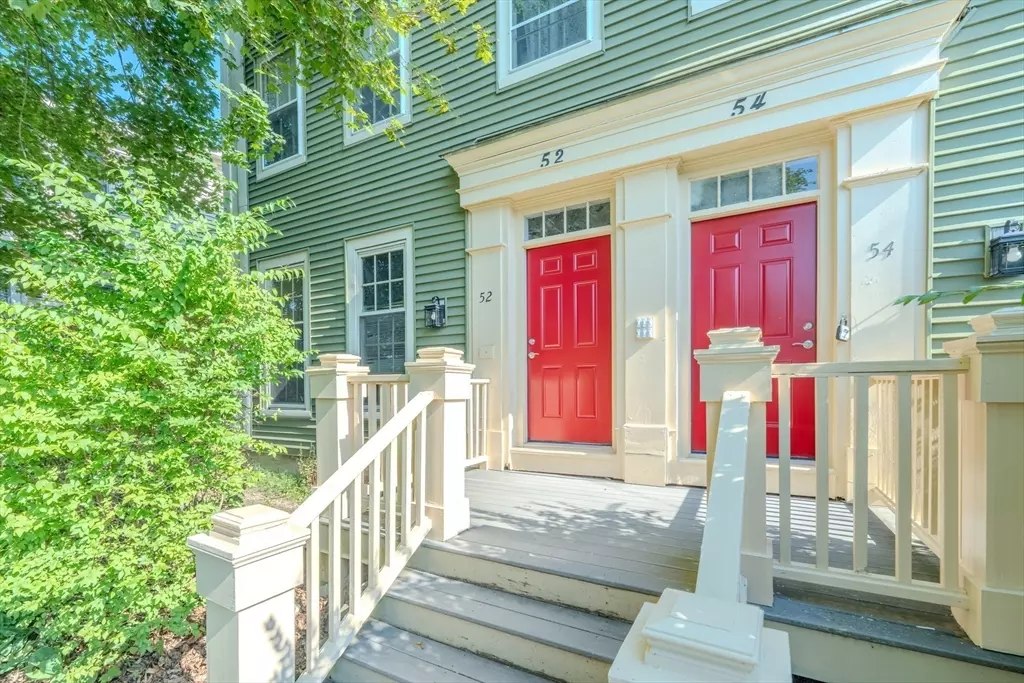 Haverhill, MA 01830,52 Summer St #4