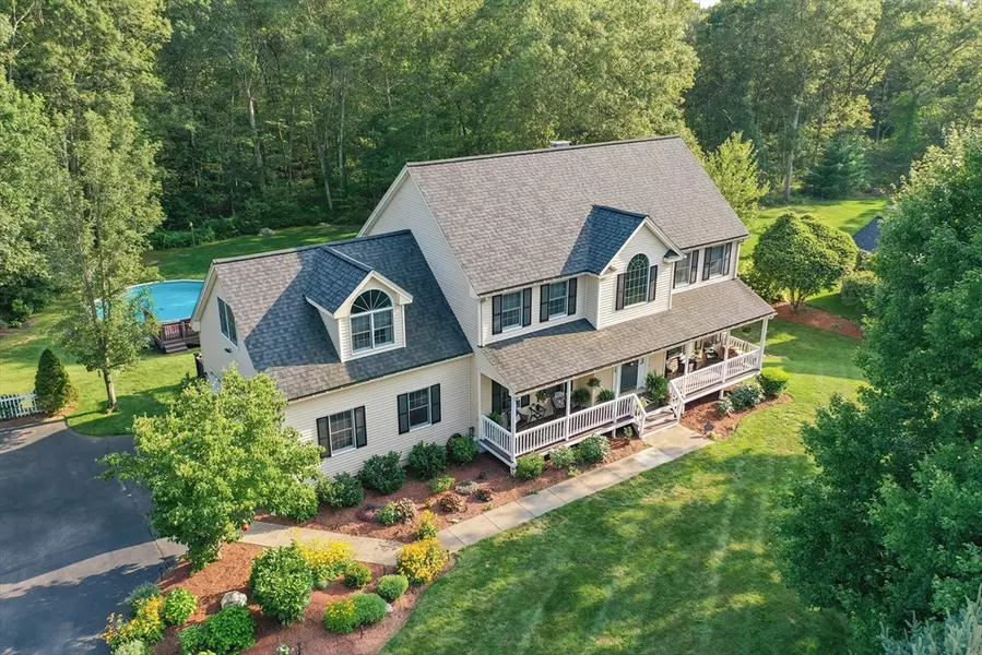82 Laurel Ln., Bellingham, MA 02019