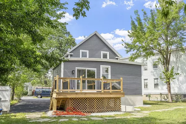 Lowell, MA 01852,48 Fruit Street