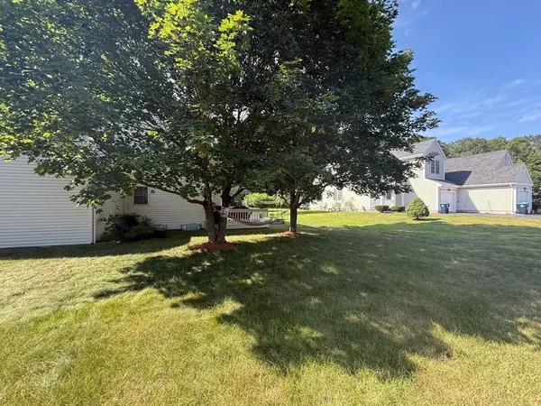 Shrewsbury, MA 01545,10 Ptarmigan Dr #10
