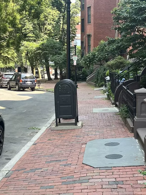 Boston, MA 02118,19 Rutland Square #3