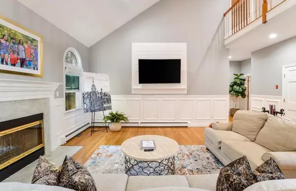 Acushnet, MA 02743,34 Wood Duck Rd