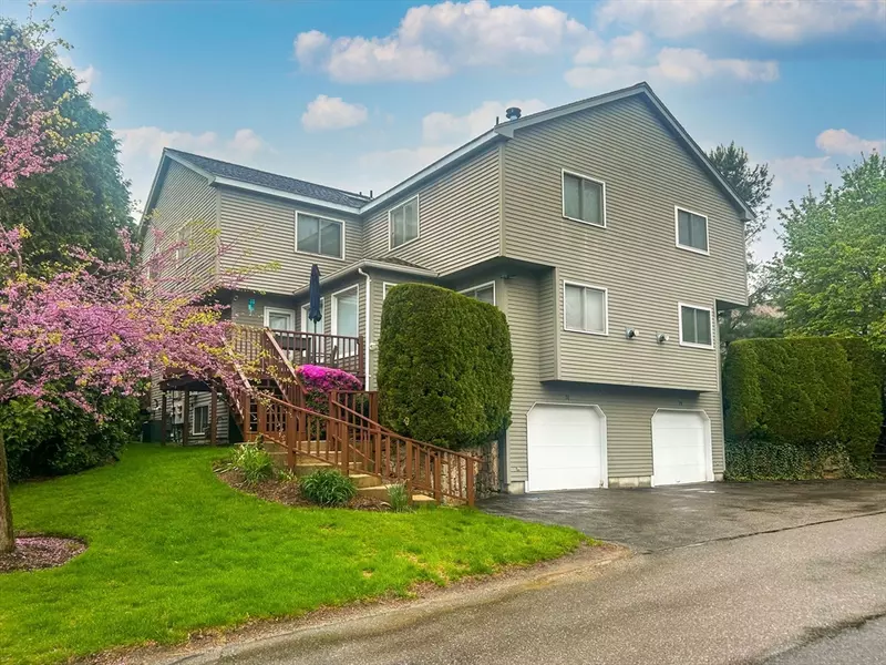 76 Algonquin Trl #76, Ashland, MA 01721