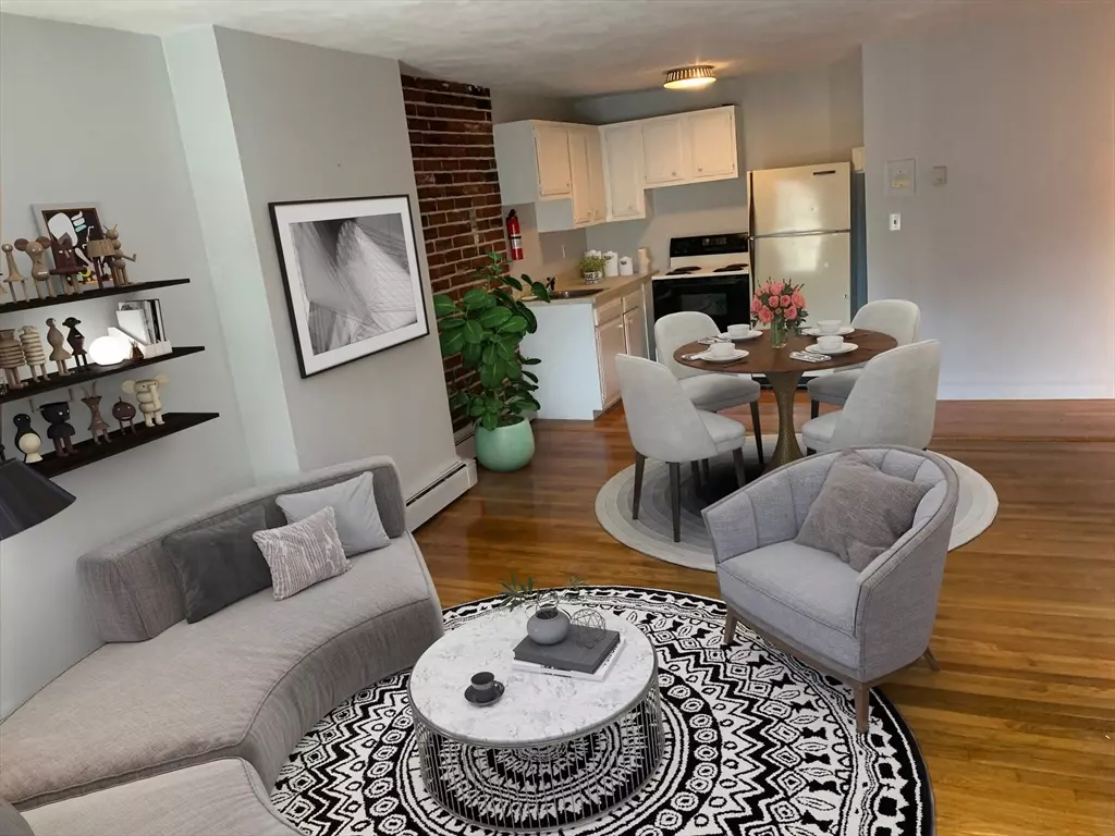Boston, MA 02127,130 Emerson St #40