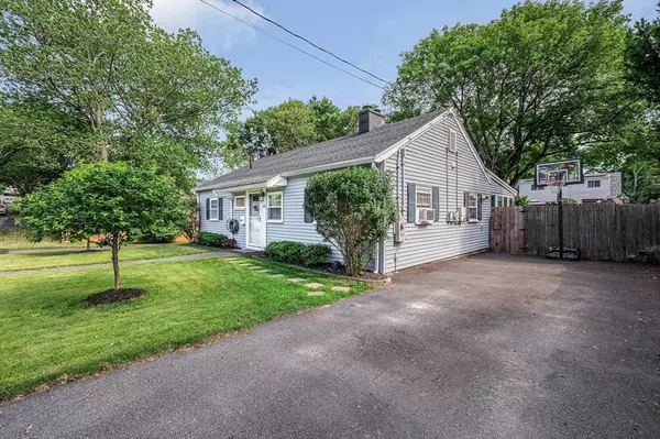 Saugus, MA 01906,63 Jasper St