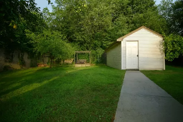 Stoughton, MA 02072,64 Drake Ave