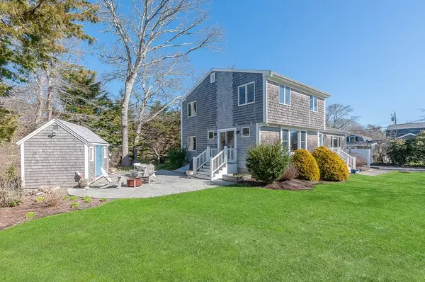 Mattapoisett, MA 02739,26 Mattakiset Rd