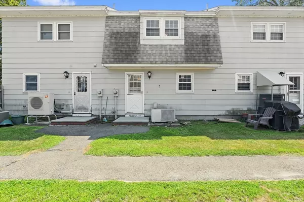 Methuen, MA 01844,23 Constitution Way #23