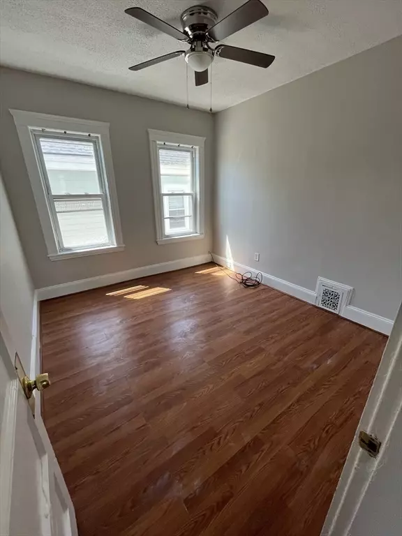 Boston, MA 02124,39 Granite Ave #2