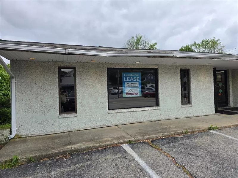 170 Pulaski Blvd, Bellingham, MA 02109