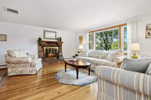 Saugus, MA 01906,44 Blueridge Ave