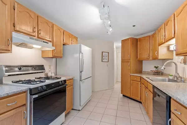 Atkinson, NH 03811,35 Chandler Dr #35