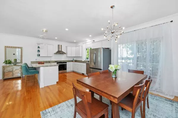 Winchester, MA 01890,7 Sherman Place #7