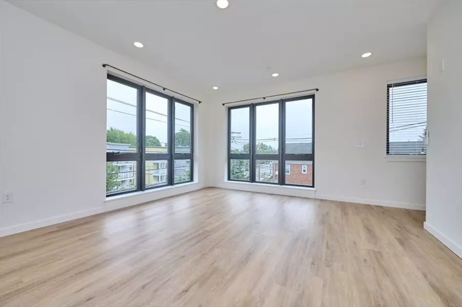 80 Broadway #3C, Arlington, MA 02474
