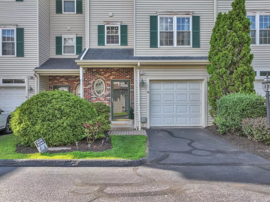 Shrewsbury, MA 01545,67 N Quinsigamond Ave #23