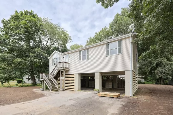 Freetown, MA 02702,5 E Public St