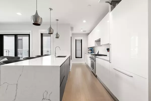 Boston, MA 02127,39 A St #16
