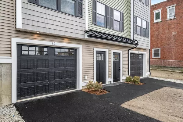 Lowell, MA 01852,34 Union St #34