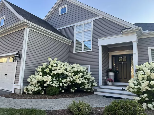 Upton, MA 01568,54 Rockwood Ln #54