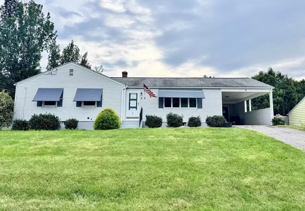 South Hadley, MA 01075,7 Hunter Terrace