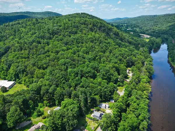 Russell, MA 01071,81 Pomeroy Ter
