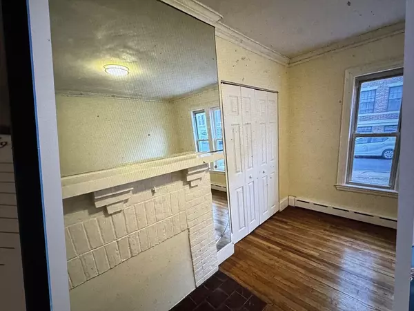 Boston, MA 02135,115 Lanark #2
