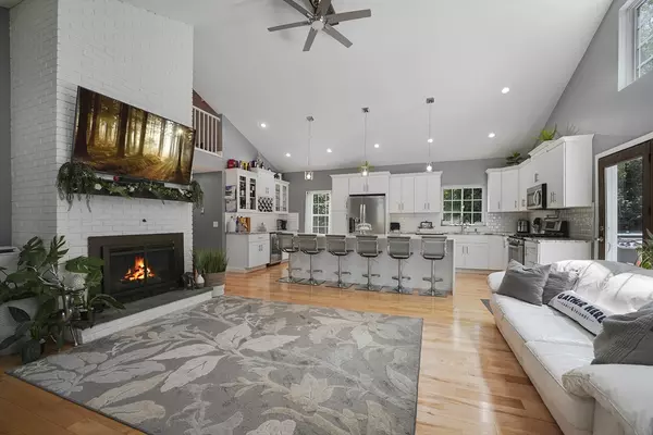 Rehoboth, MA 02769,257 Anawan St
