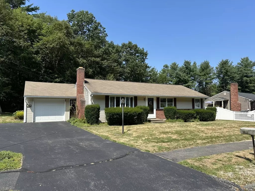 Holden, MA 01520,58 Wilde Willow Dr