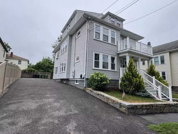 Watertown, MA 02472,68 Green Street #68