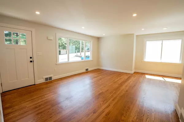 Lancaster, MA 01523,121 Sylvan Rd
