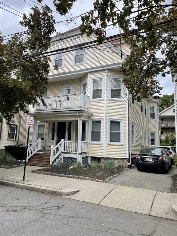 Brookline, MA 02445,37 Brook St #2