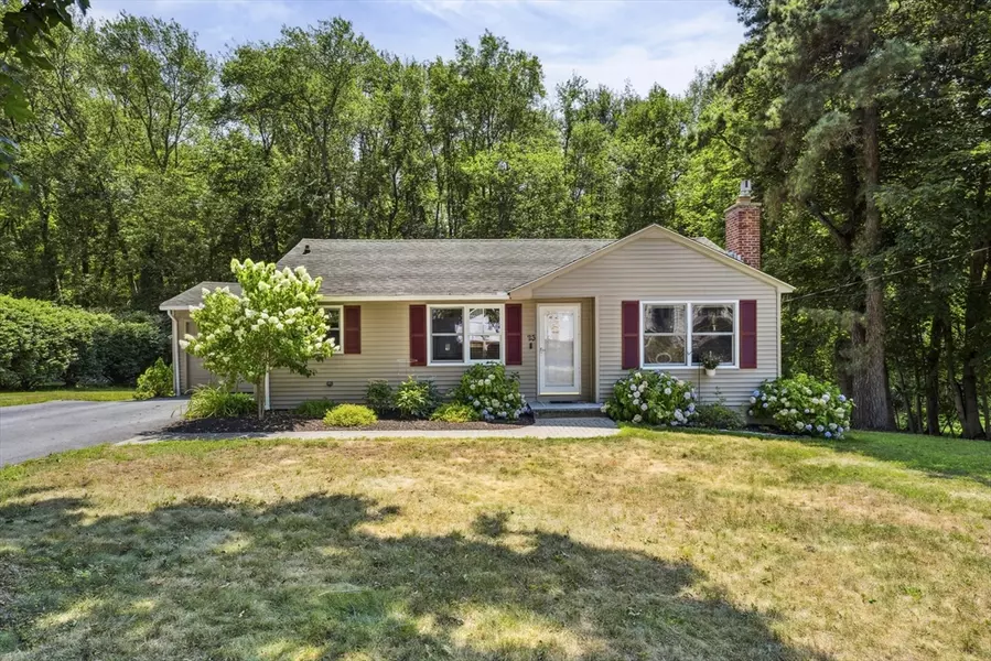 23 Hawthorne St, Grafton, MA 01536