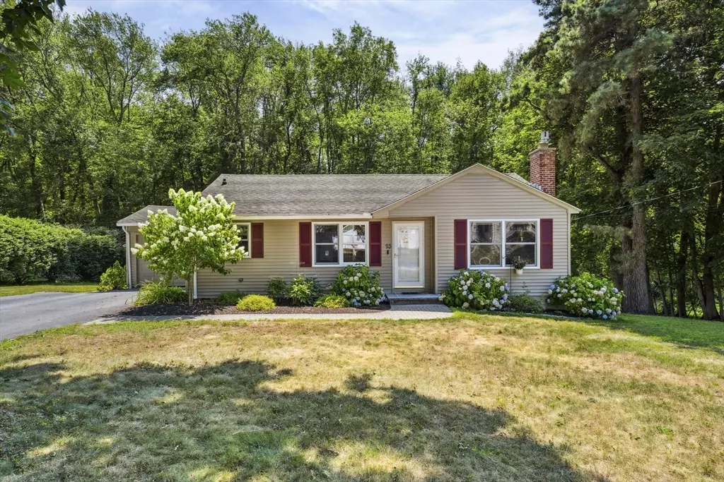 Grafton, MA 01536,23 Hawthorne St