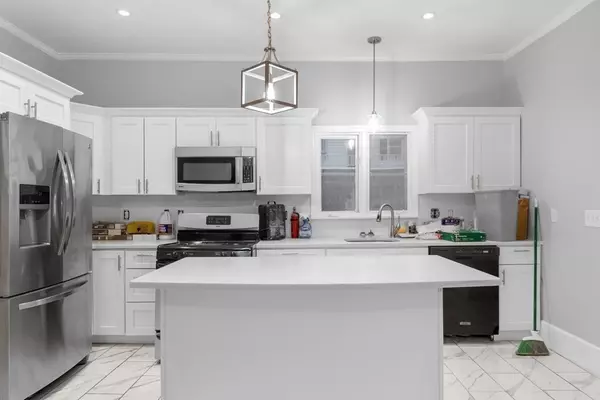 Taunton, MA 02780,58 Ashland St