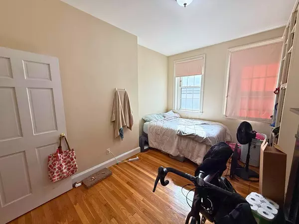 Boston, MA 02114,97 West Cedar Street #1