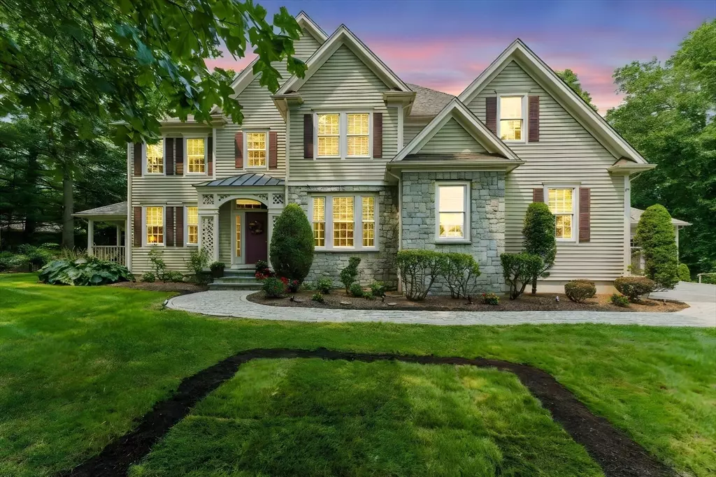 Rehoboth, MA 02769,36 Columbine Road