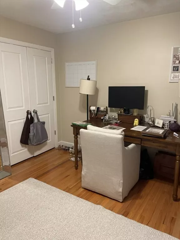 Newton, MA 02460,101 Walker Street #C1