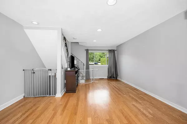 Haverhill, MA 01835,54 Sterling Ln #54