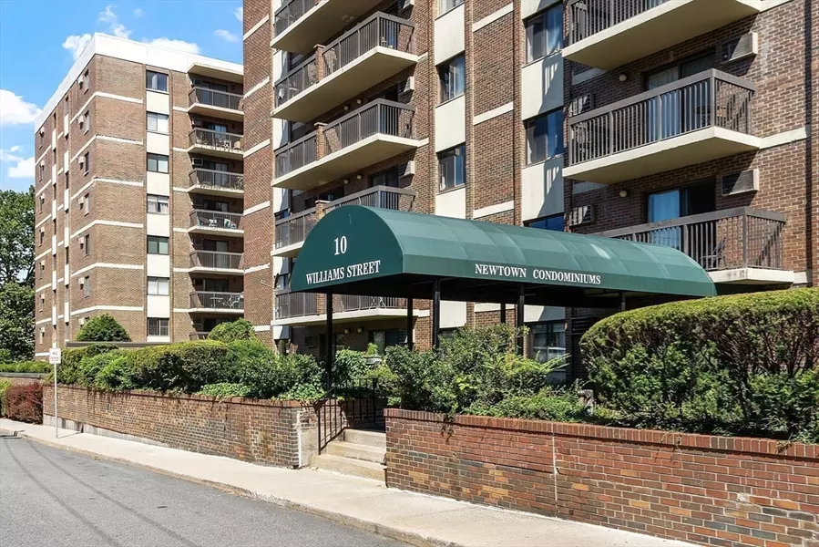 10 Williams St #56, Watertown, MA 02472