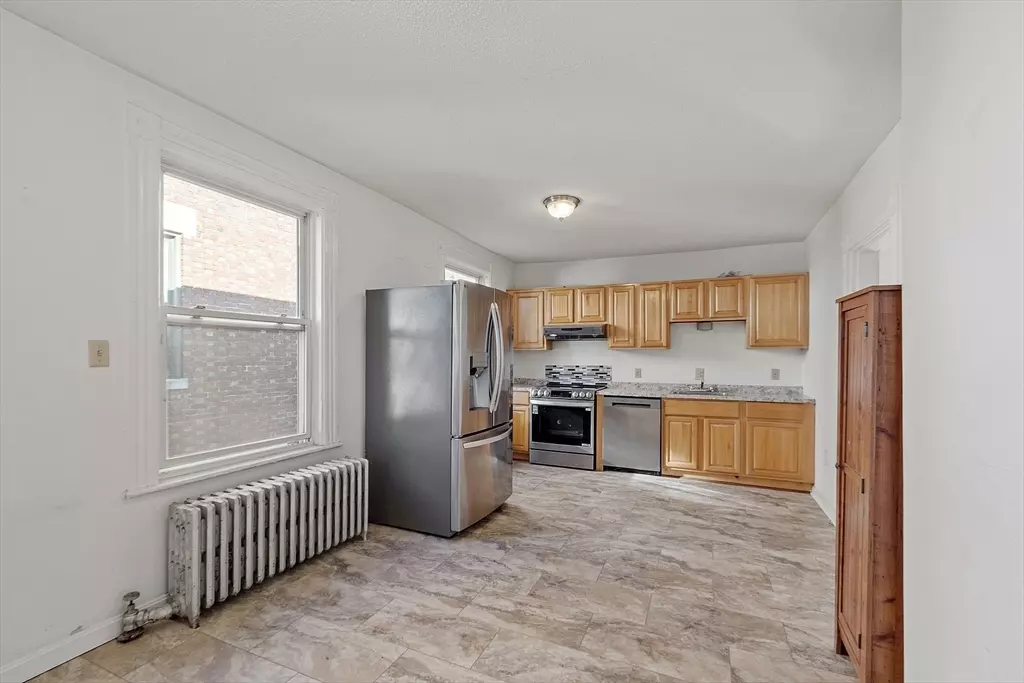 Cambridge, MA 02138,182 Harvard #3