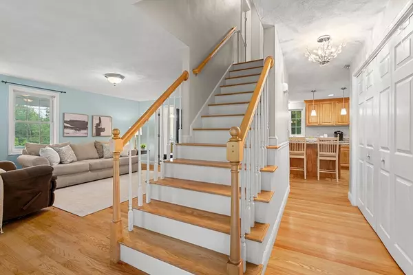 Dracut, MA 01826,115 Sue Ann Dr
