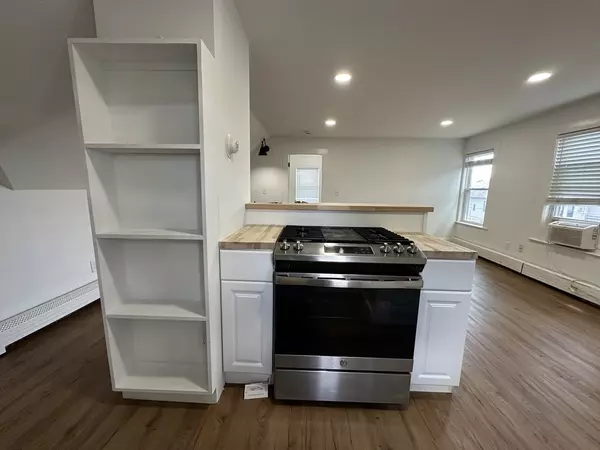 Everett, MA 02149,134 Vine Street #3