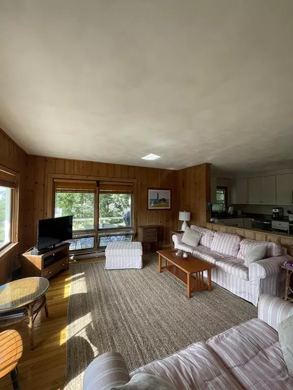 Mattapoisett, MA 02739,28 Pico Beach Road