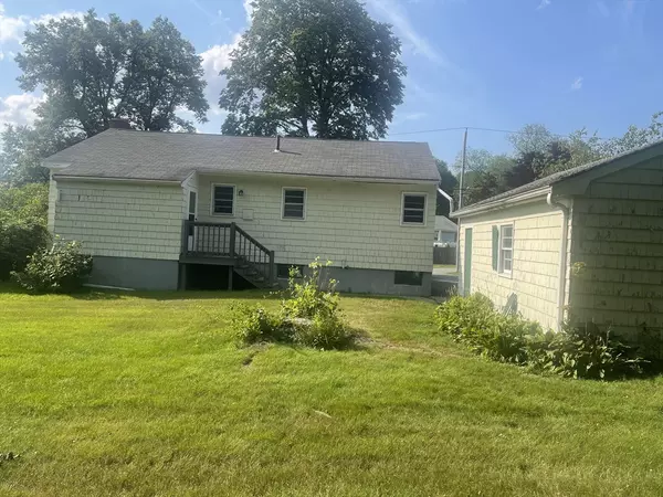 Andover, MA 01810,5 Brookfield Road
