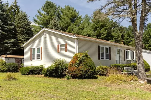 Kingston, MA 02364,7 Green Holly Drive