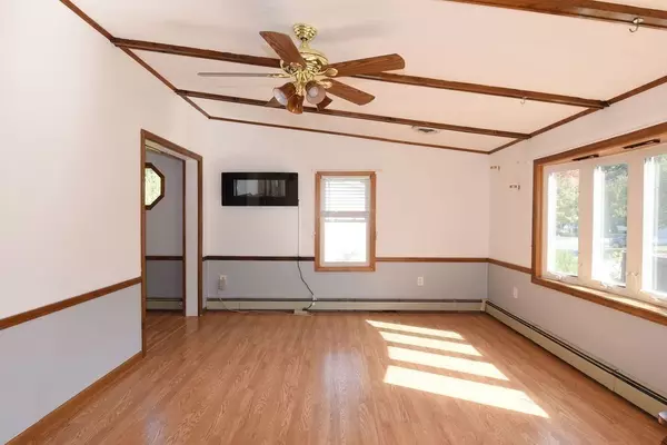 Kingston, MA 02364,7 Green Holly Drive