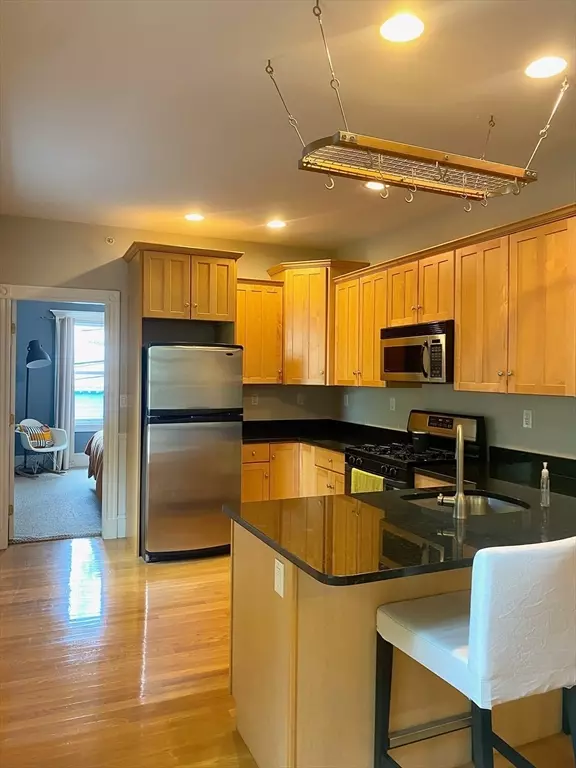 Somerville, MA 02144,100 Woodstock Street #2